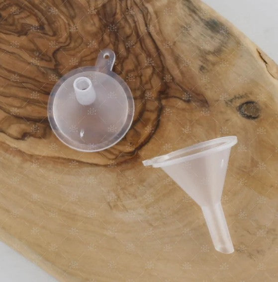Plastikowy mini lejek (2 szt.)